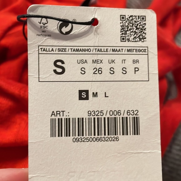 Zara Knit Sweater Red V Neck Shoulder Cutout Size Small - Picture 6 of 6